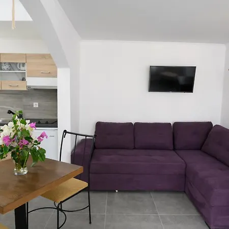 Lakki Village 4*