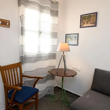 Apart Otel Lakki Village Aegiali