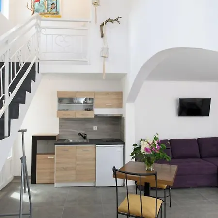 Apart Otel Lakki Village Aegiali