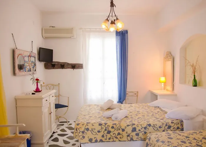 Aparthotel Lakki Village 4*