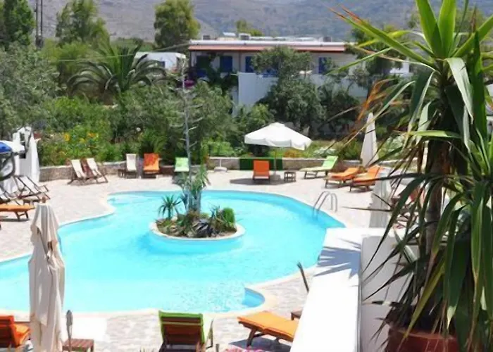 Lakki Village Aparthotel