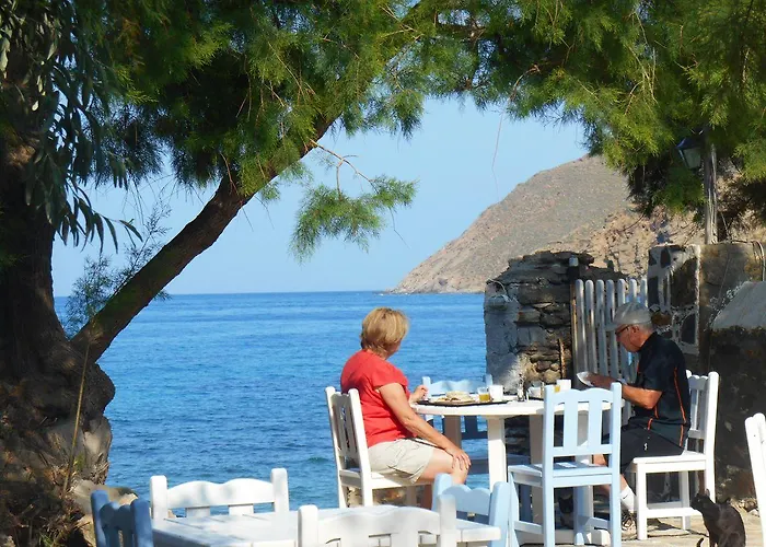 Aparthotel Lakki Village 4*