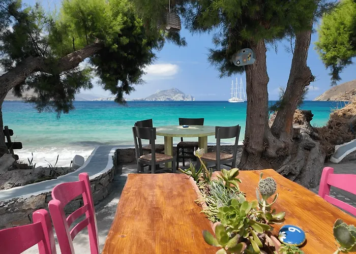 Lakki Village Aparthotel