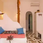 Lakki Village Aparthotel
