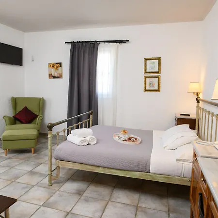 Lakki Village Aegiali