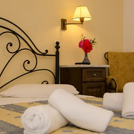 Lakki Village Apartmanhotel 4*