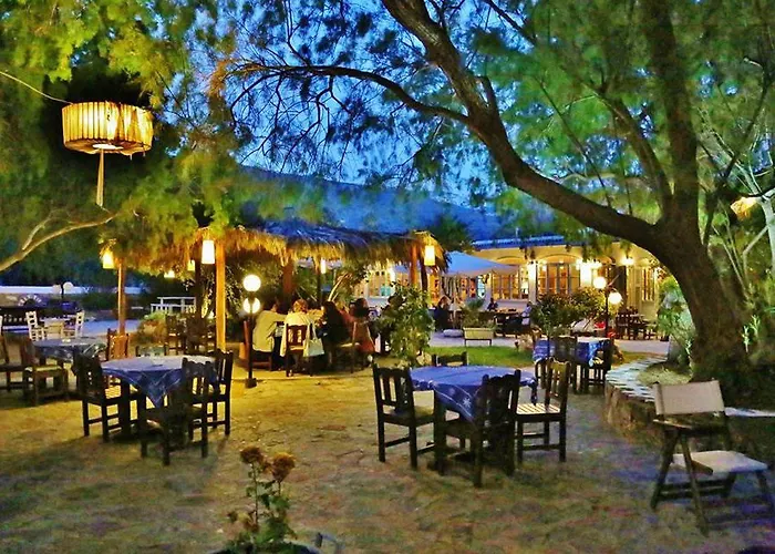 Lakki Village Lägenhetshotell 4*