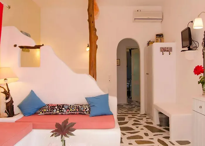 Lakki Village Apartahotel